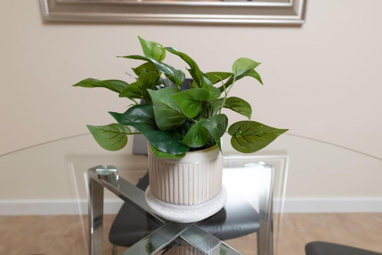 Just Off Wilton Drive Apt 7 Форт Лодърдейл Екстериор снимка