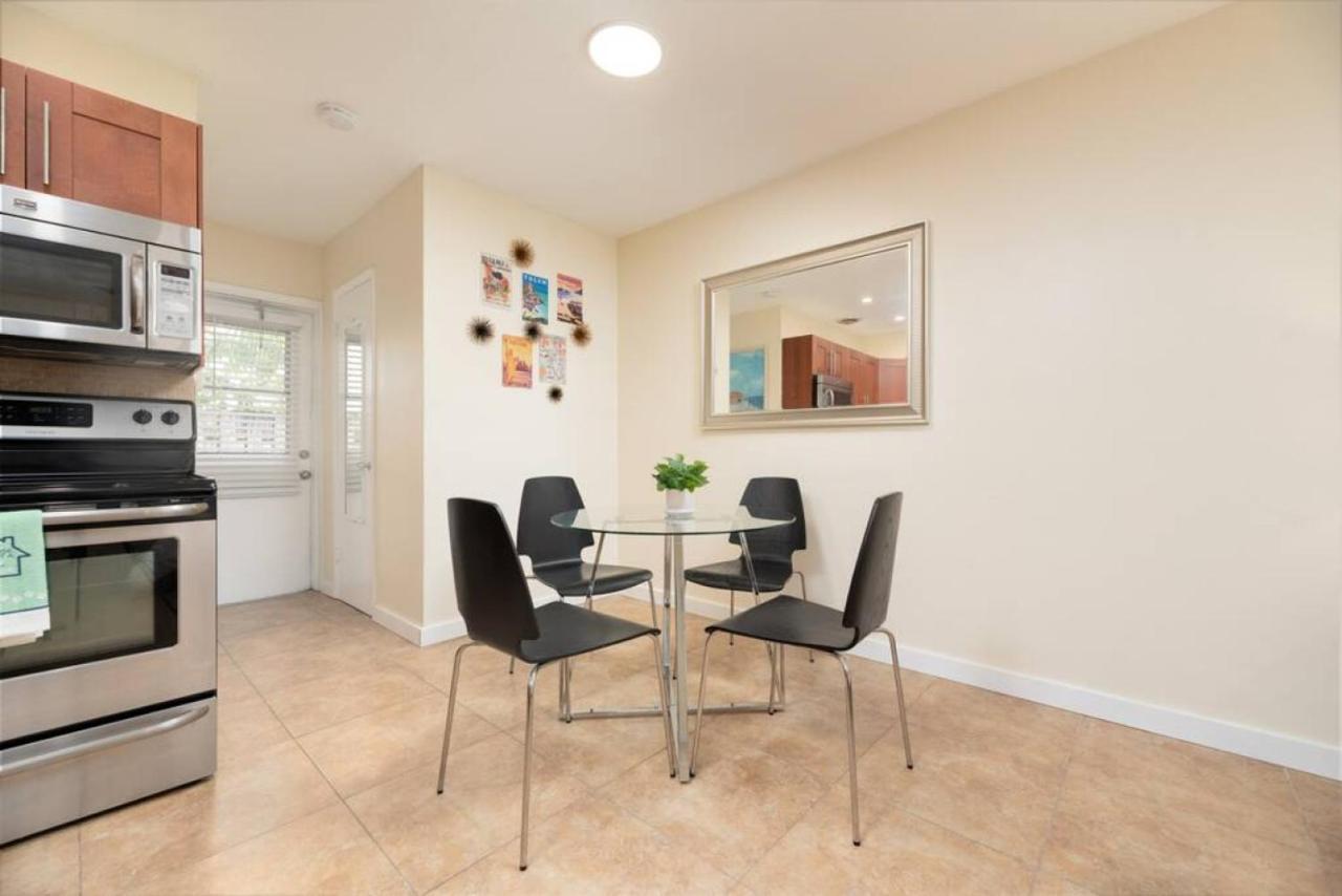Just Off Wilton Drive Apt 7 Форт Лодърдейл Екстериор снимка